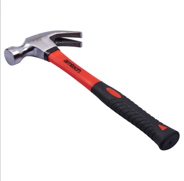 8oz (225g) claw hammer with fibreglass shaft